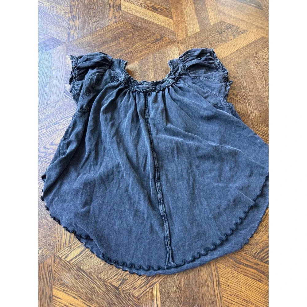 We The Free Free People Black Acid Wash Muse Tunic Babydoll Ruffle Too Size XS